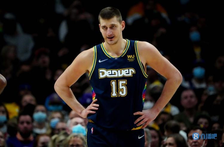 门将回传或 门将回传或